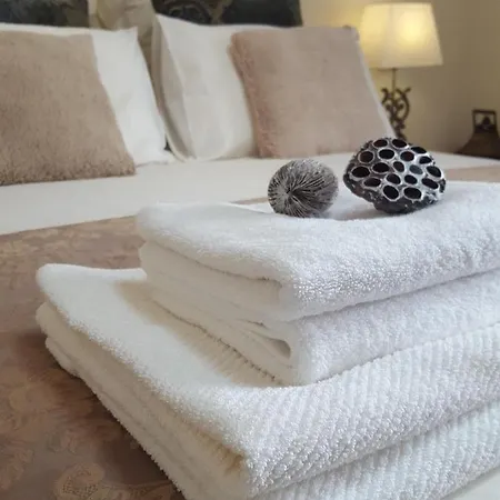 D'hotes Avec Jacuzzi B&B